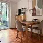 Alexas Forest Hideaway Apartman
